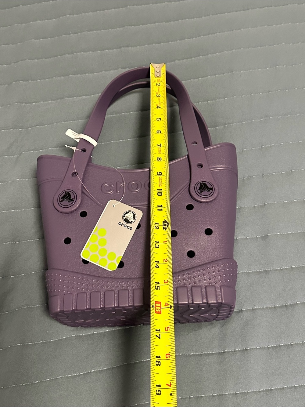 CROCS Classic Small Tote - Picture 3 of 12